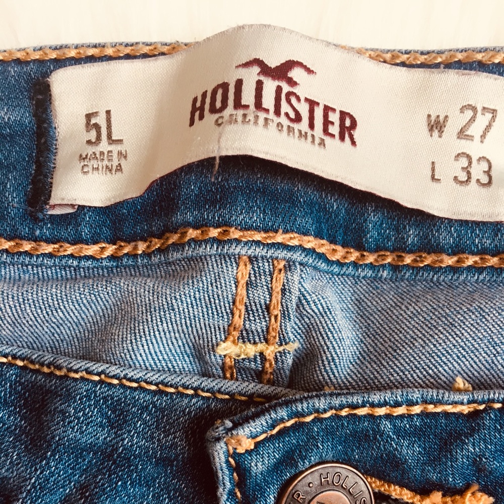 Women’s Distressed Ripped Jeans - Picture 6 of 6